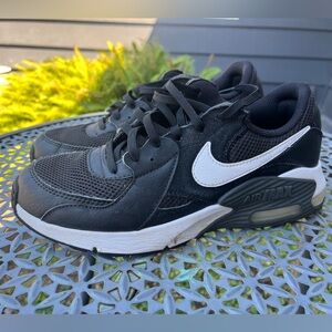 Nike Air Max Black and Gray Sneakers
